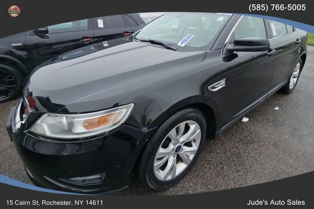 2012 Ford Taurus SEL photo 1