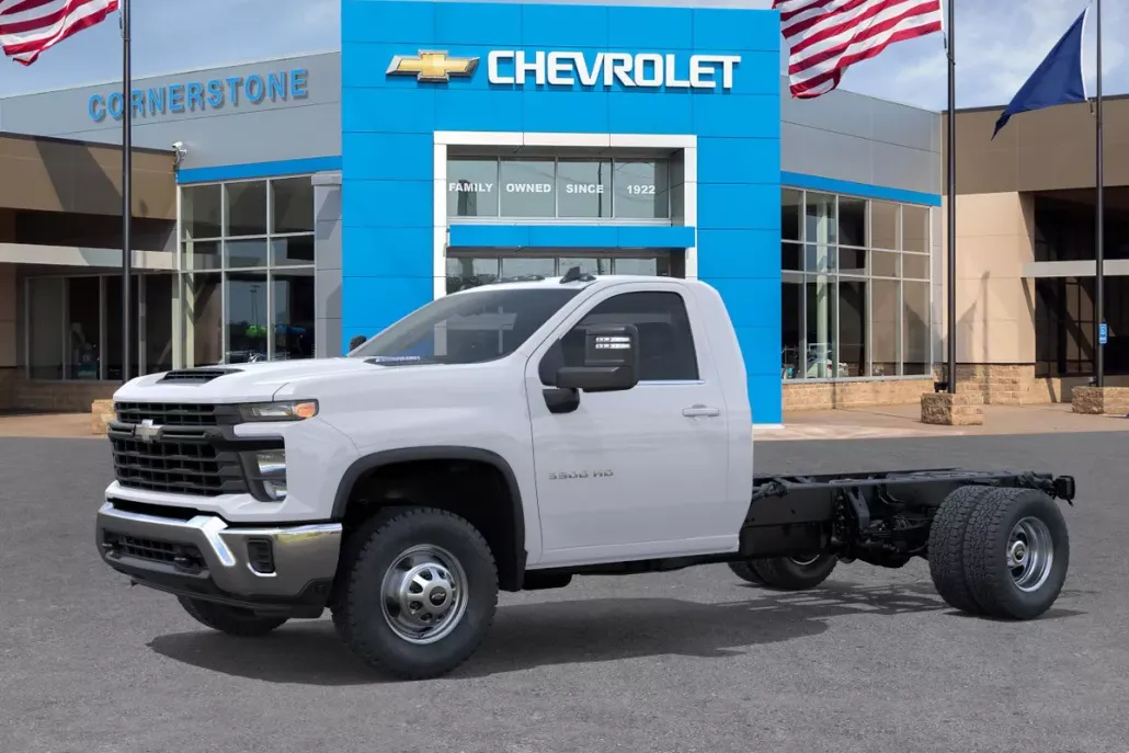 2025 Chevrolet Silverado 3500HD Work Truck photo 1