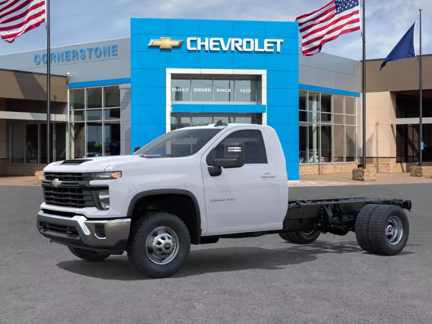 2025 Chevrolet Silverado 3500HD Work Truck photo 1