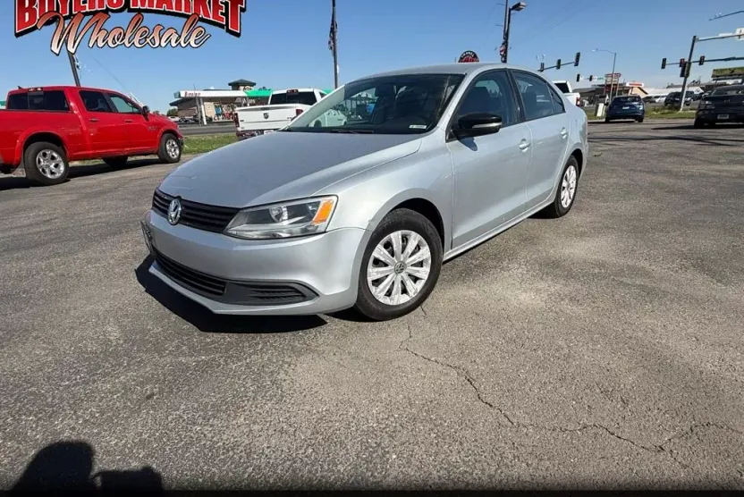 2013 Volkswagen Jetta S photo 1