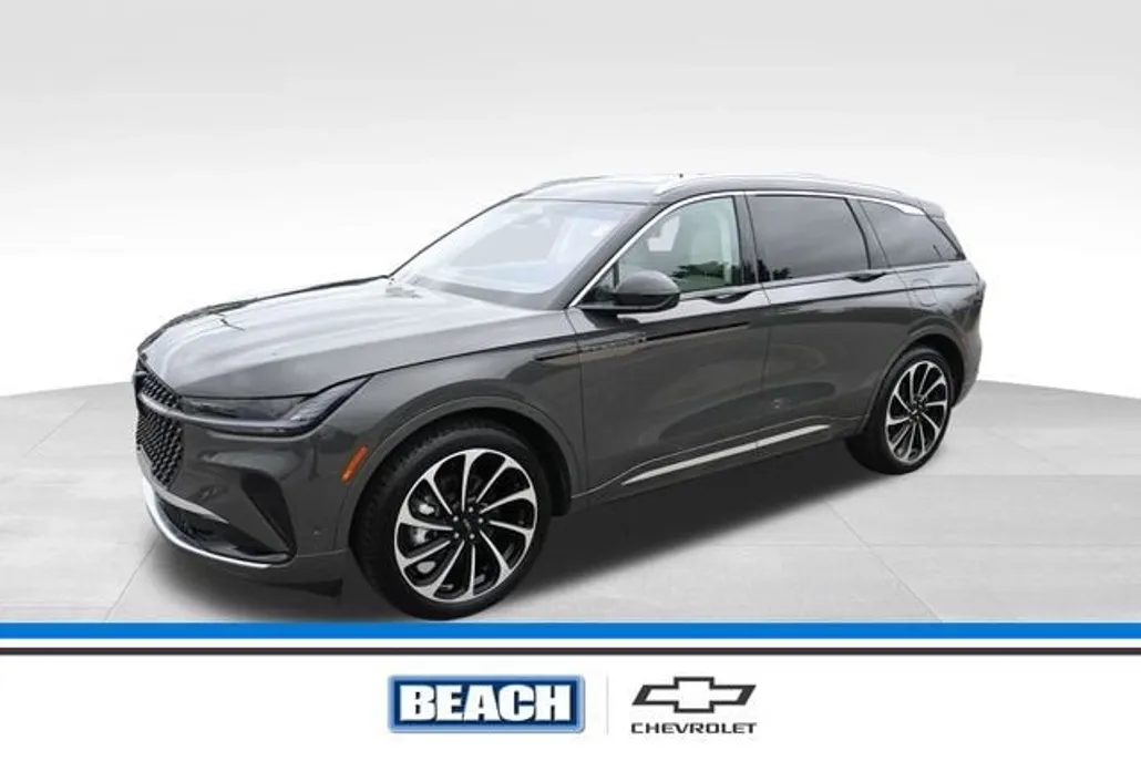 2024 Lincoln Nautilus Black Label photo 1