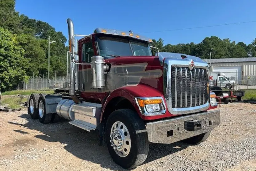 2021 International HX520 HX photo 1