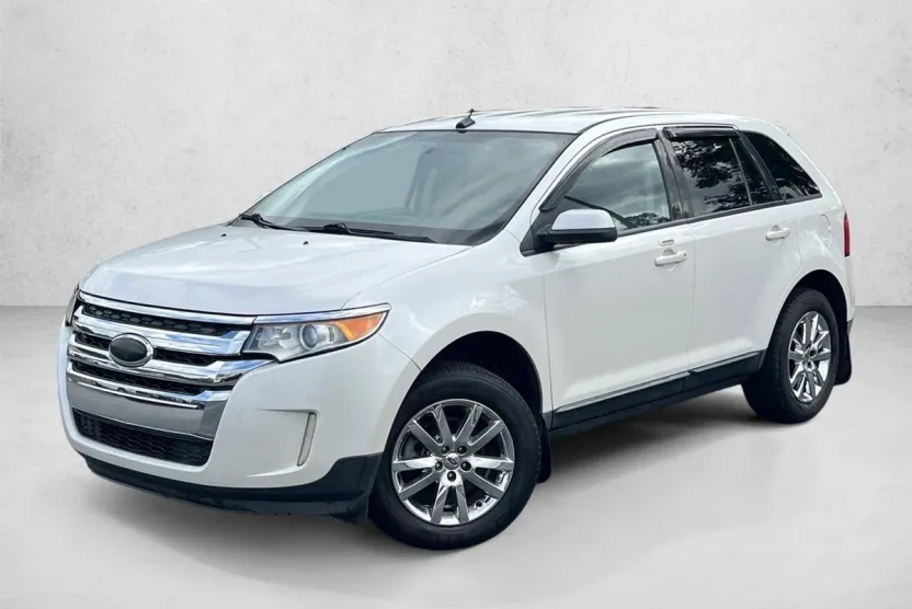 2013 Ford Edge SEL photo 1