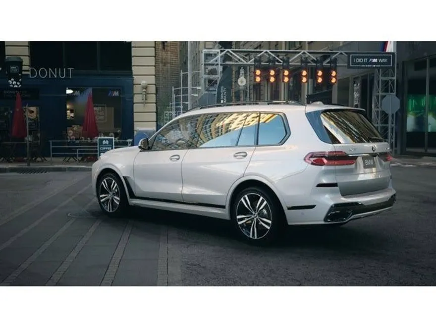 2026 Bmw X7 xDrive40i photo 1