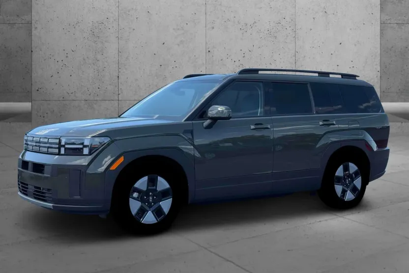 2026 Hyundai Santa Fe SEL photo 1