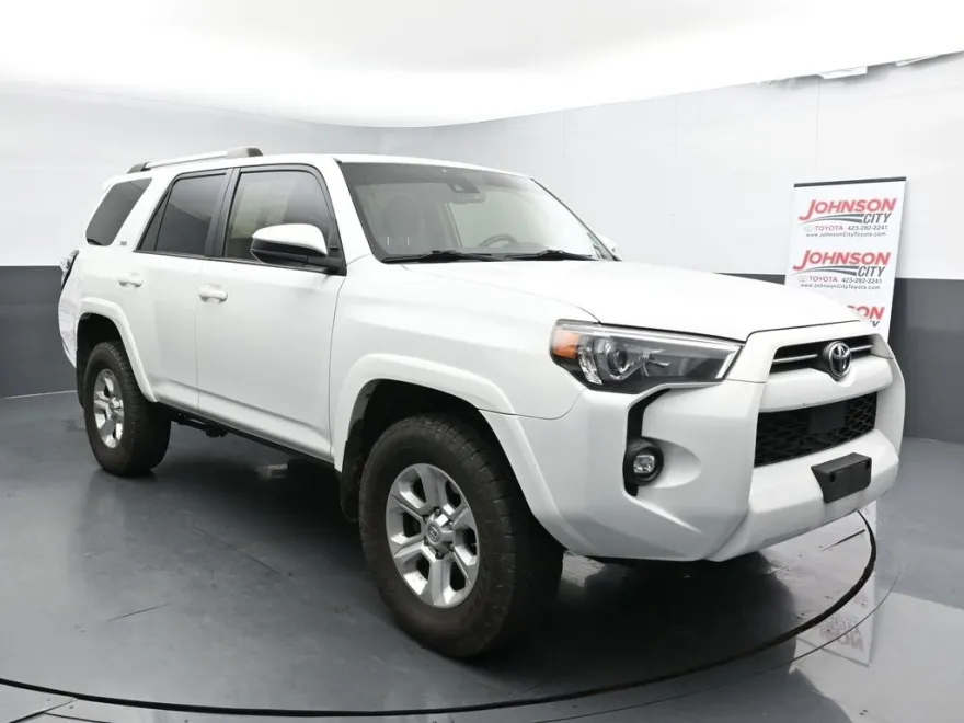 2021 Toyota 4Runner SR5 4WD photo 1