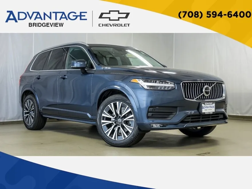 2022 Volvo XC90 T6 AWD Momentum photo 1