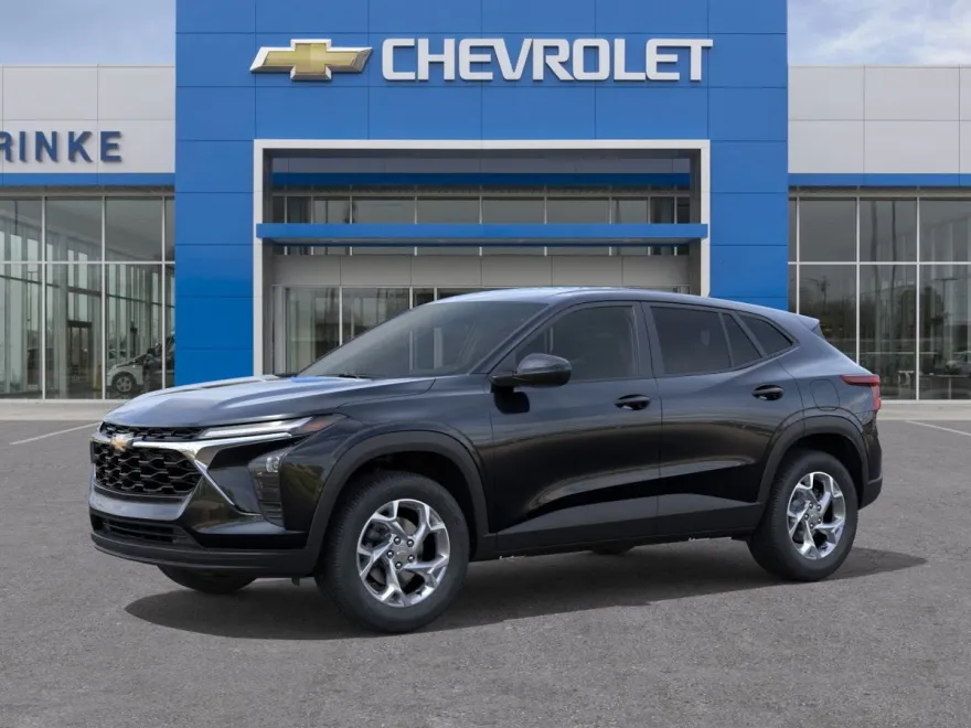 2026 Chevrolet Trax LS photo 1