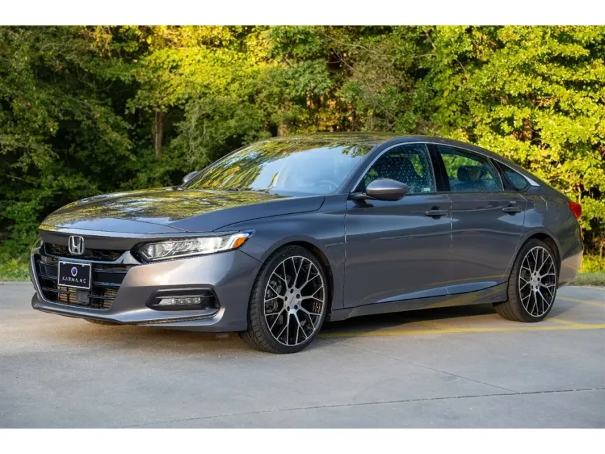 2020 Honda Accord Sport photo 1