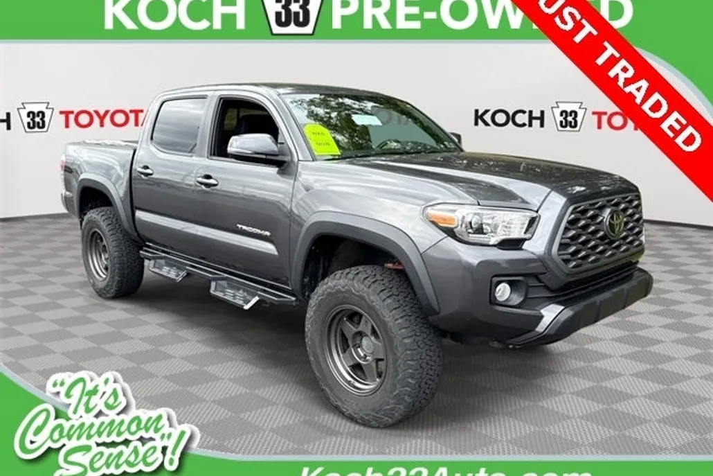 2021 Toyota Tacoma TRD Off-Road V6 photo 1
