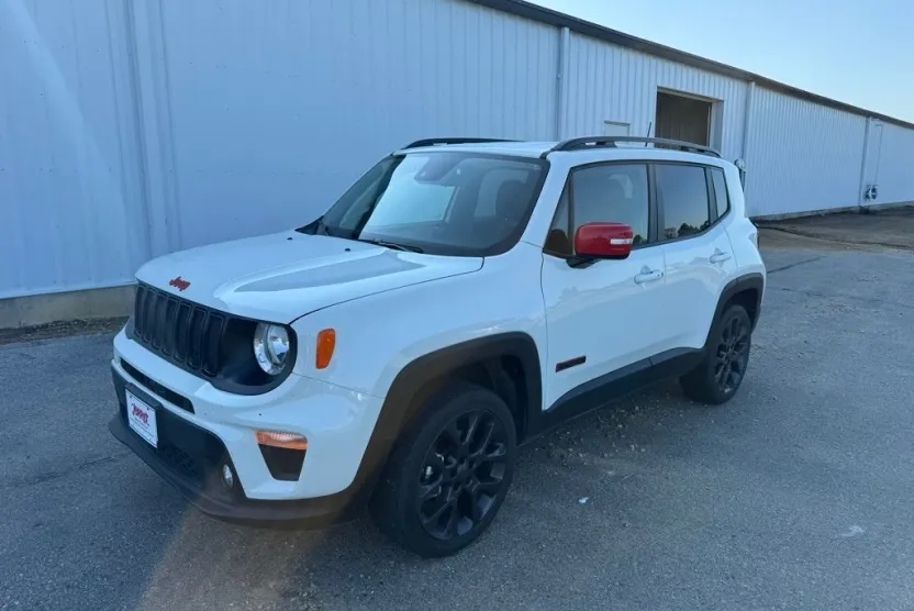 2023 Jeep Renegade Latitude Upland photo 1