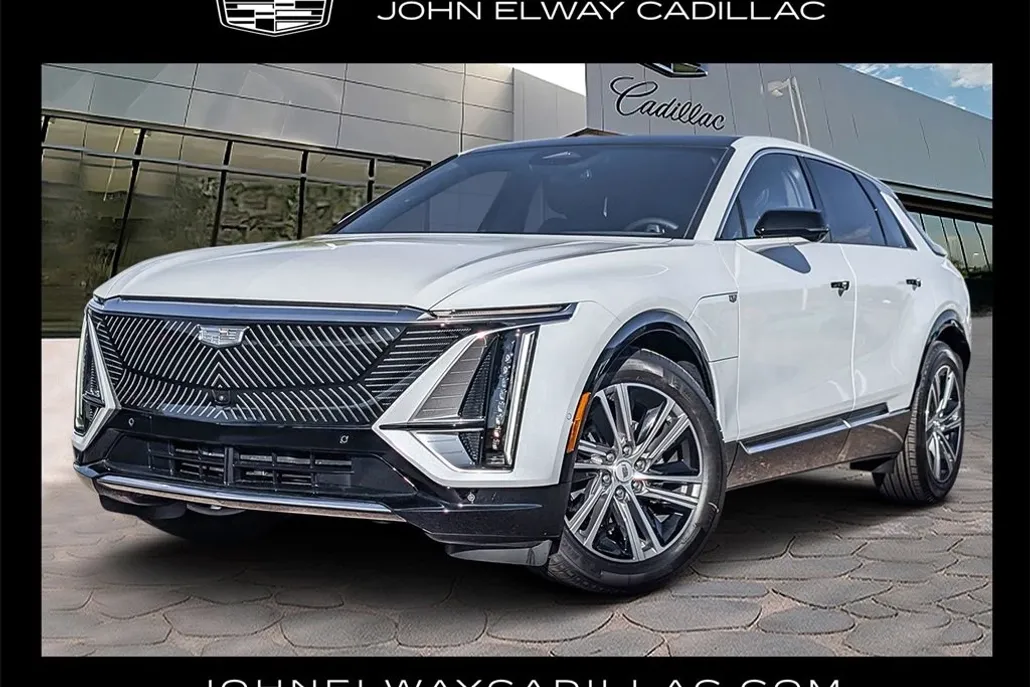 2026 Cadillac Lyriq Luxury photo 1