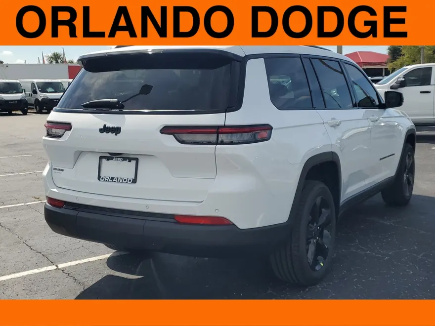 2025 Jeep Grand Cherokee Altitude X photo 1