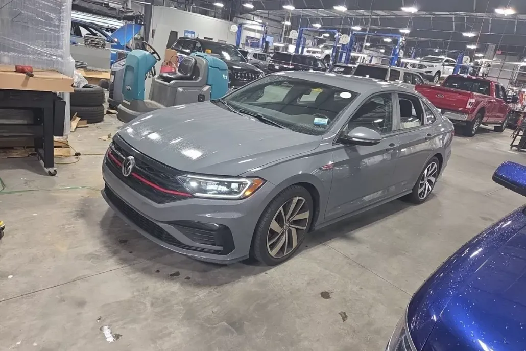 2019 Volkswagen Jetta GLI 2.0T S photo 1