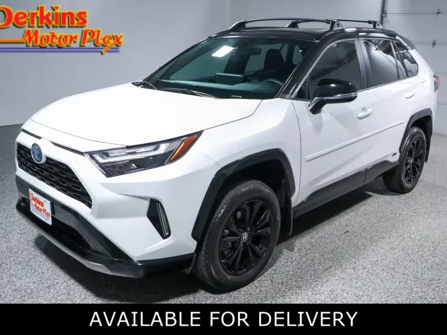 2024 Toyota RAV4 XSE photo 1