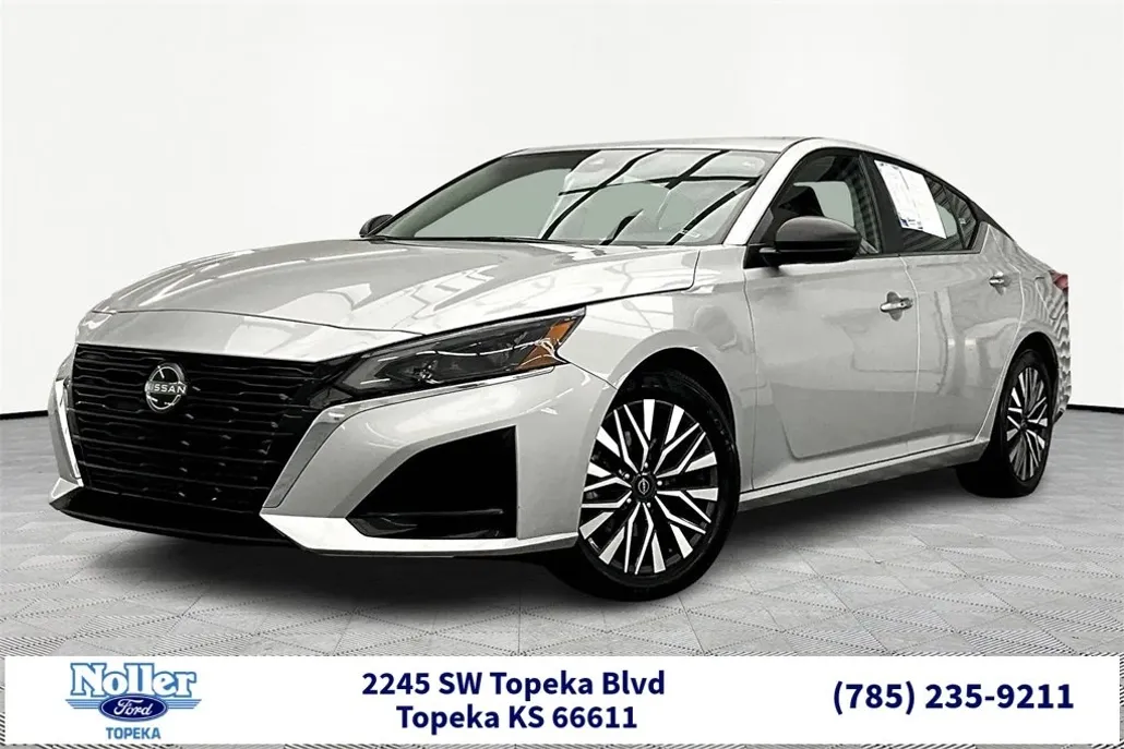 2024 Nissan Altima 2.5 SV photo 1
