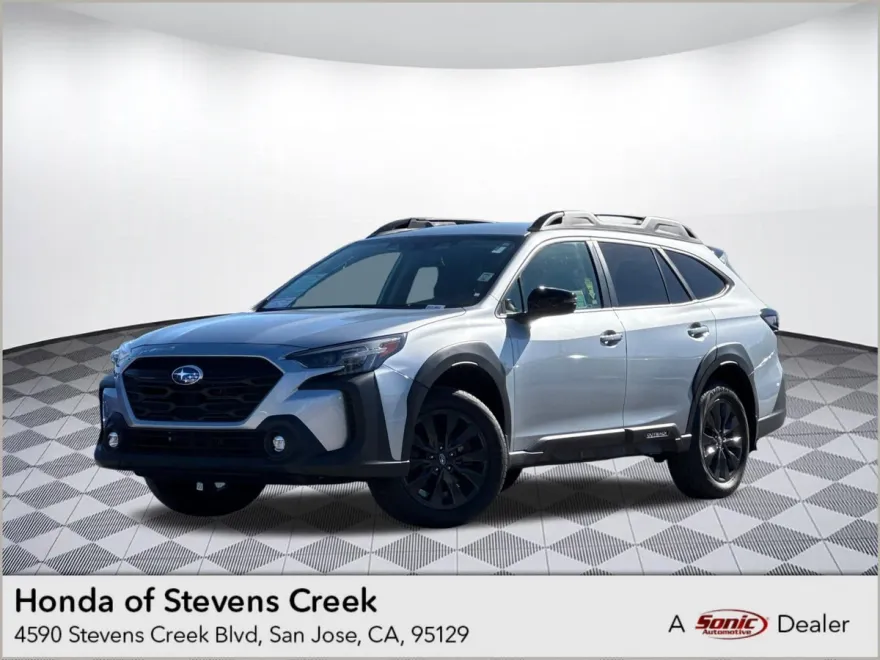 2023 Subaru Outback Onyx Edition photo 1
