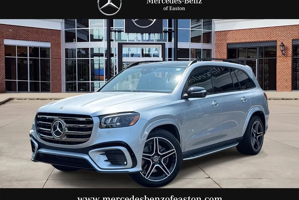 2025 Mercedes Benz GLS 450 4MATIC photo 1