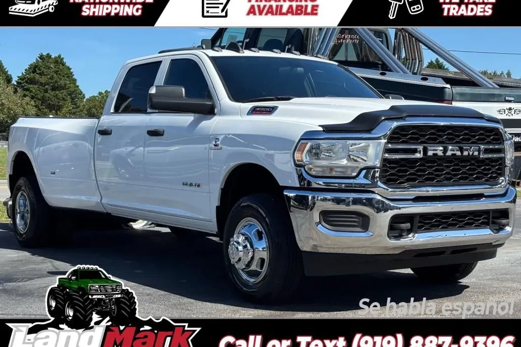 2022 Ram 3500 Tradesman photo 1