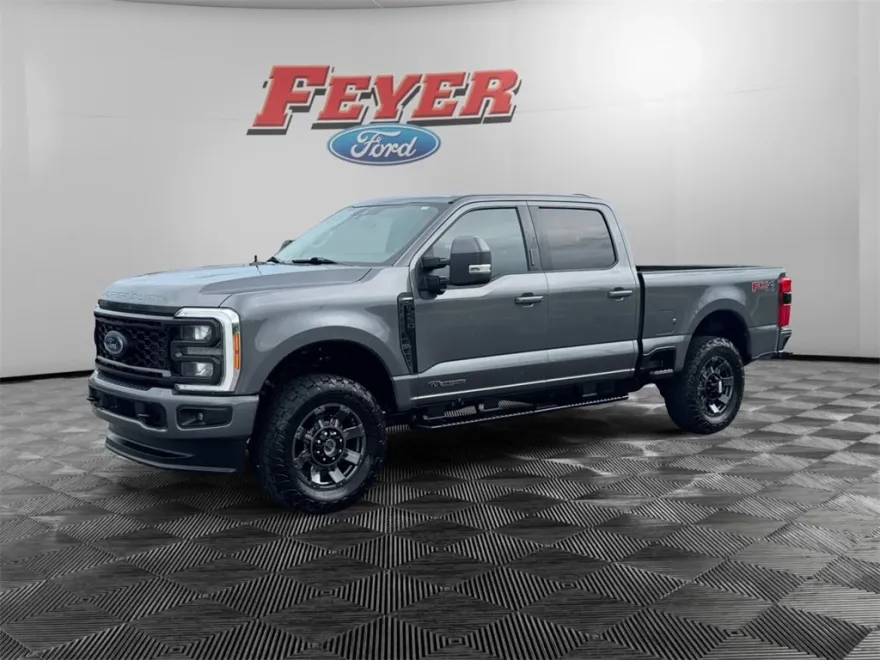 2023 Ford F-250 photo 1