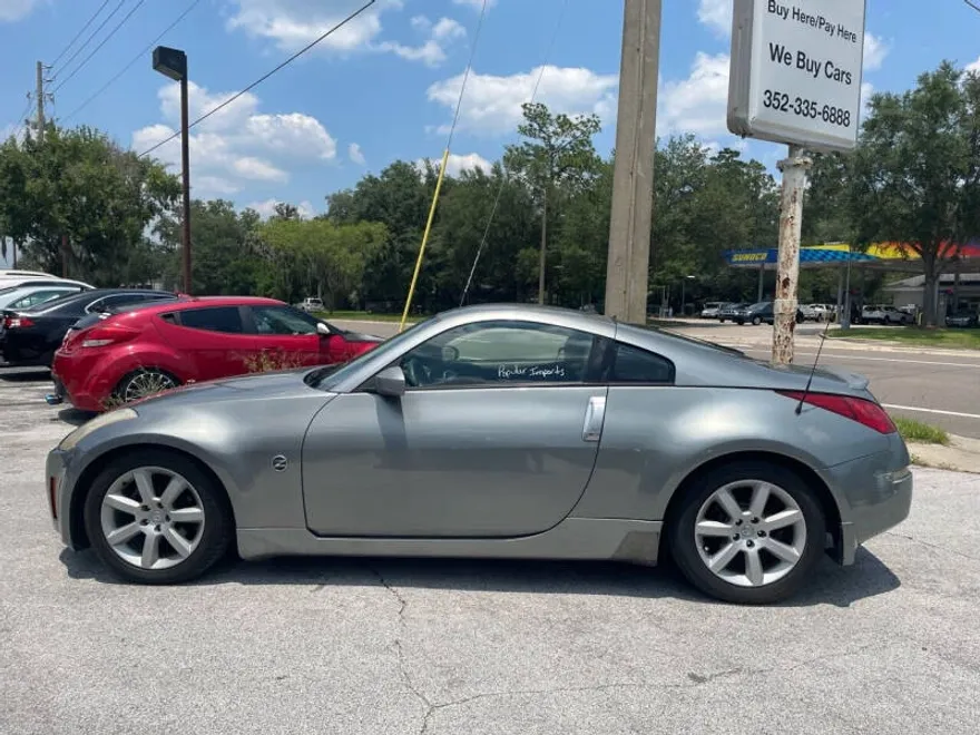 2004 Nissan 350Z photo 1