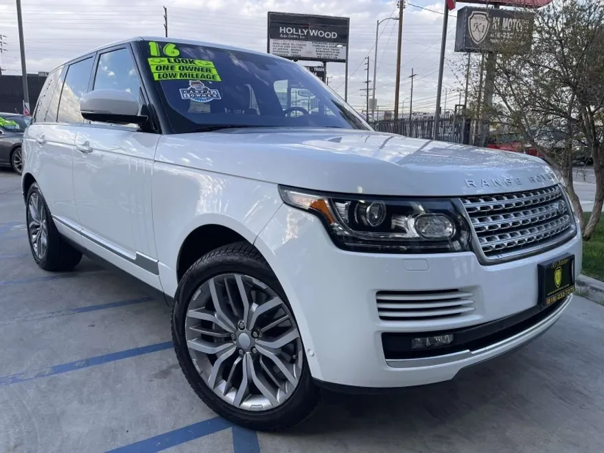 2016 Land Rover Range Rover HSE photo 1