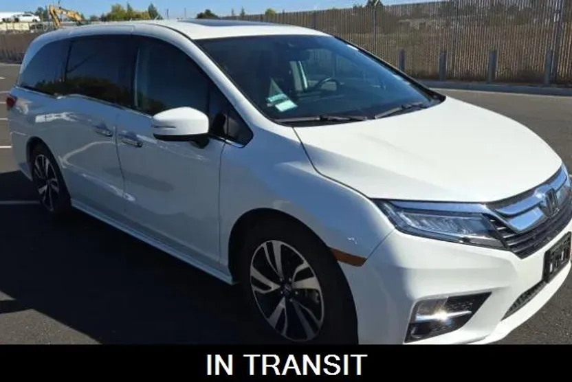 2018 Honda Odyssey Elite photo 1