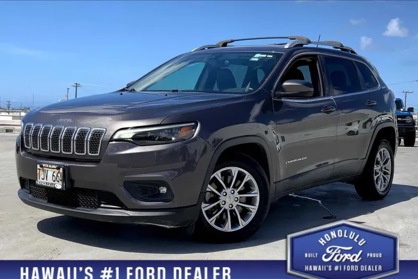 2019 Jeep Cherokee Latitude photo 1