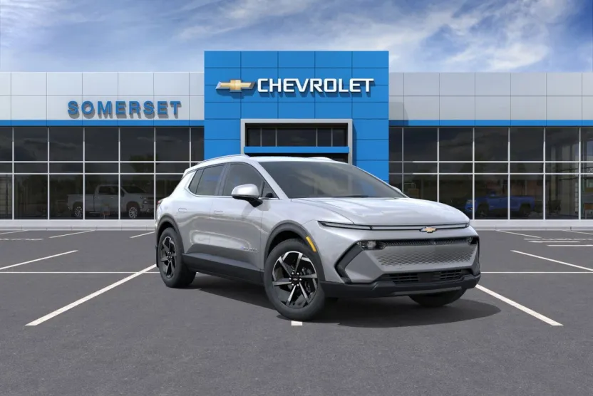 2026 Chevrolet Equinox EV 1LT photo 1
