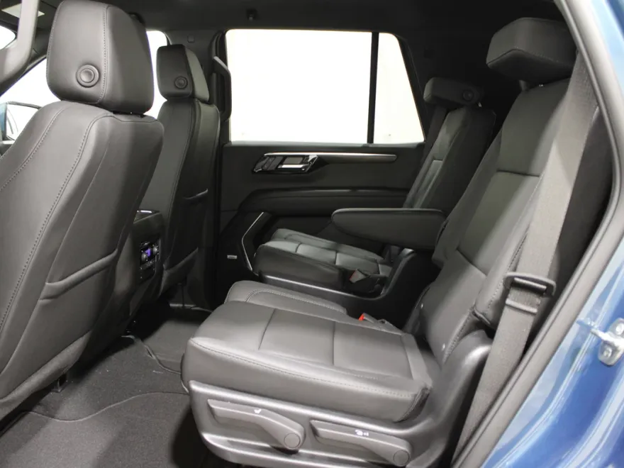 2026 Chevrolet Tahoe LT photo 1