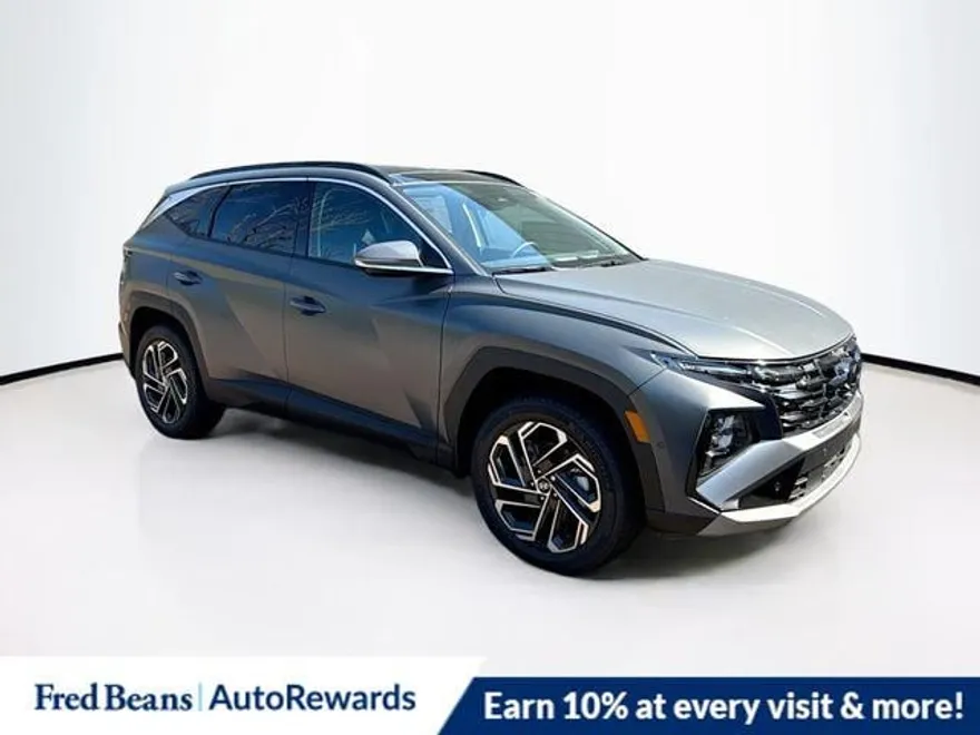2025 Hyundai Tucson Limited photo 1
