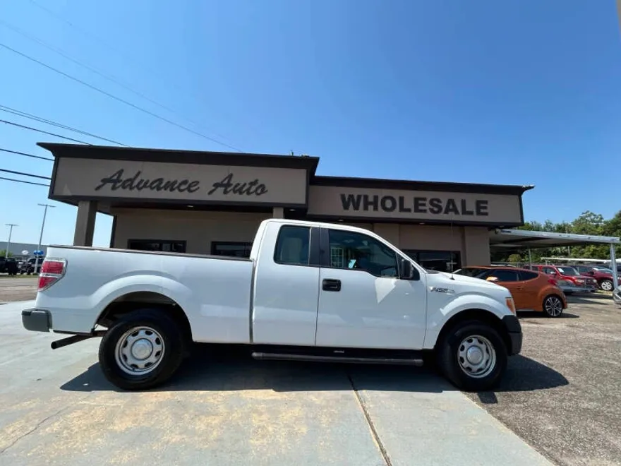 2013 Ford F-150 XL photo 1