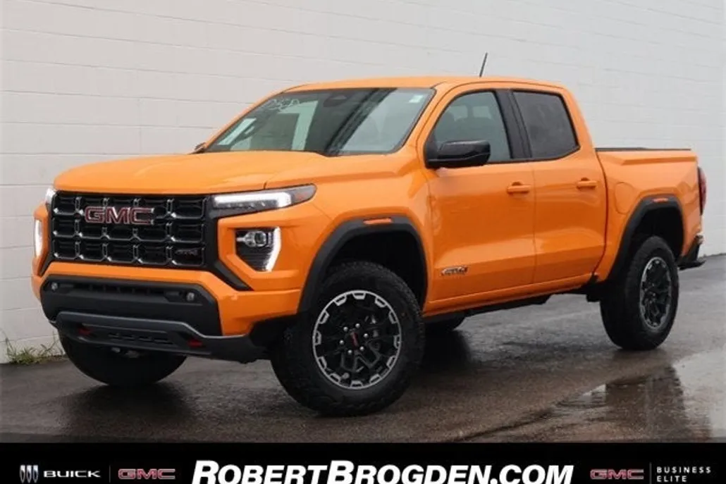 2026 Gmc Canyon AT4 photo 1