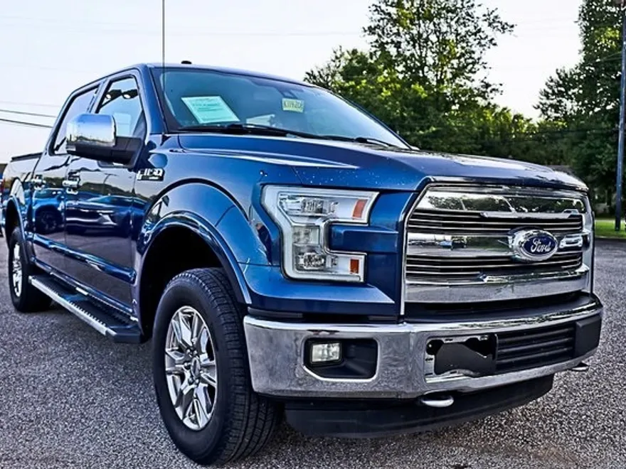 2016 Ford F-150 Lariat photo 1