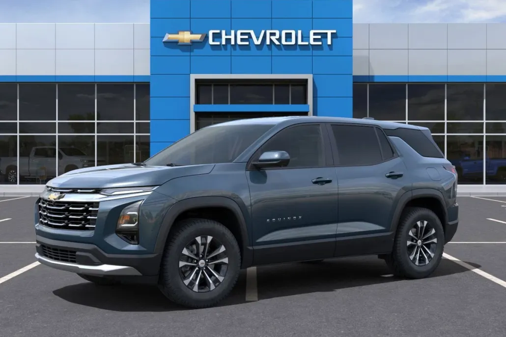 2026 Chevrolet Equinox LT photo 1