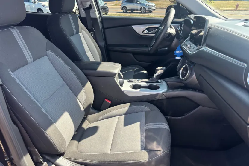 2023 Chevrolet Blazer 2LT photo 1