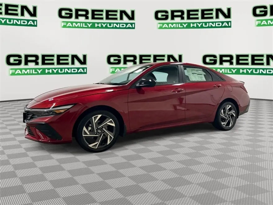 2025 Hyundai Elantra SEL Sport photo 1