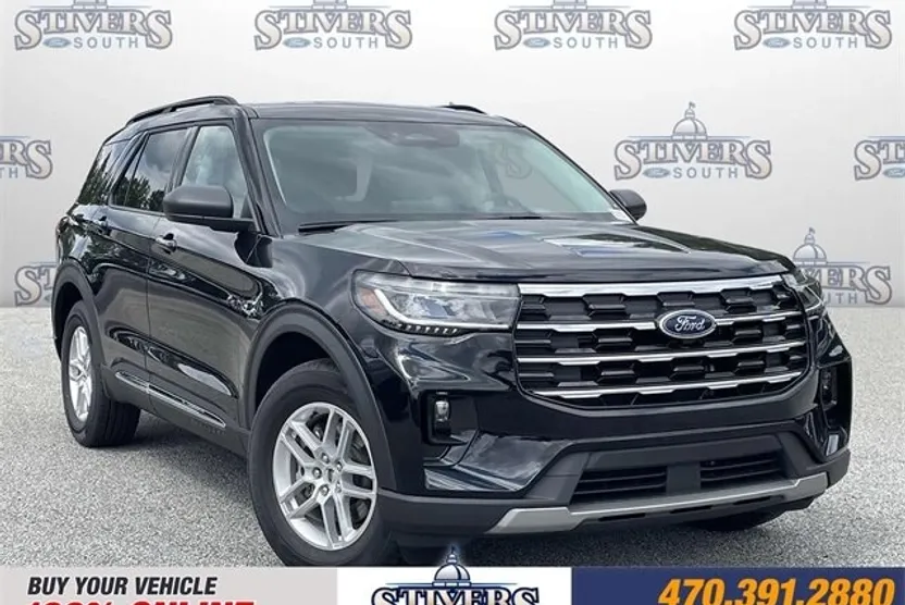 2025 Ford Explorer photo 1
