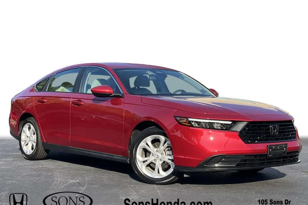 2024 Honda Accord 1.5T LX photo 1