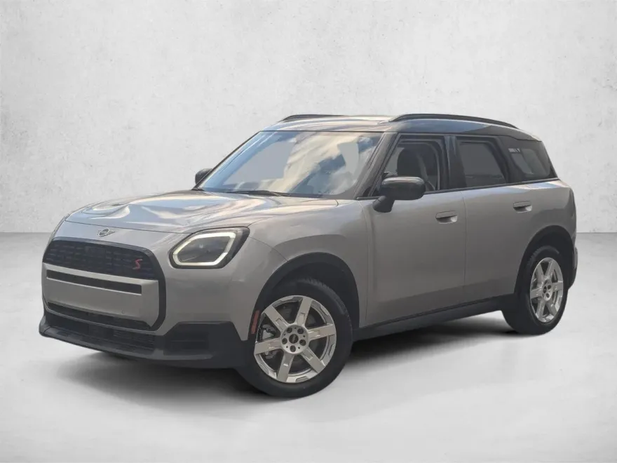 2025 Mini Countryman ALL4 S photo 1