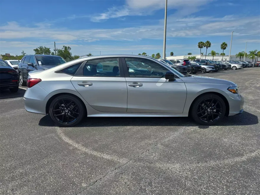 2026 Honda Civic Sport photo 1