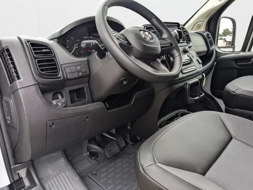 2024 Ram ProMaster 2500 photo 1