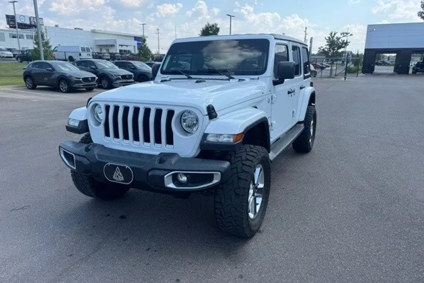 2018 Jeep Wrangler Unlimited Sahara photo 1