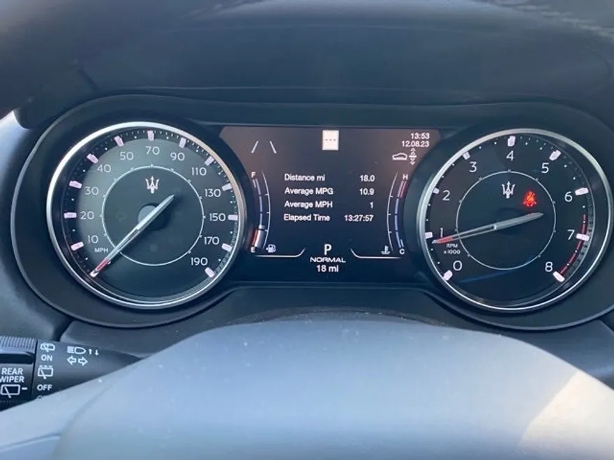 2024 Maserati Levante Modena photo 25