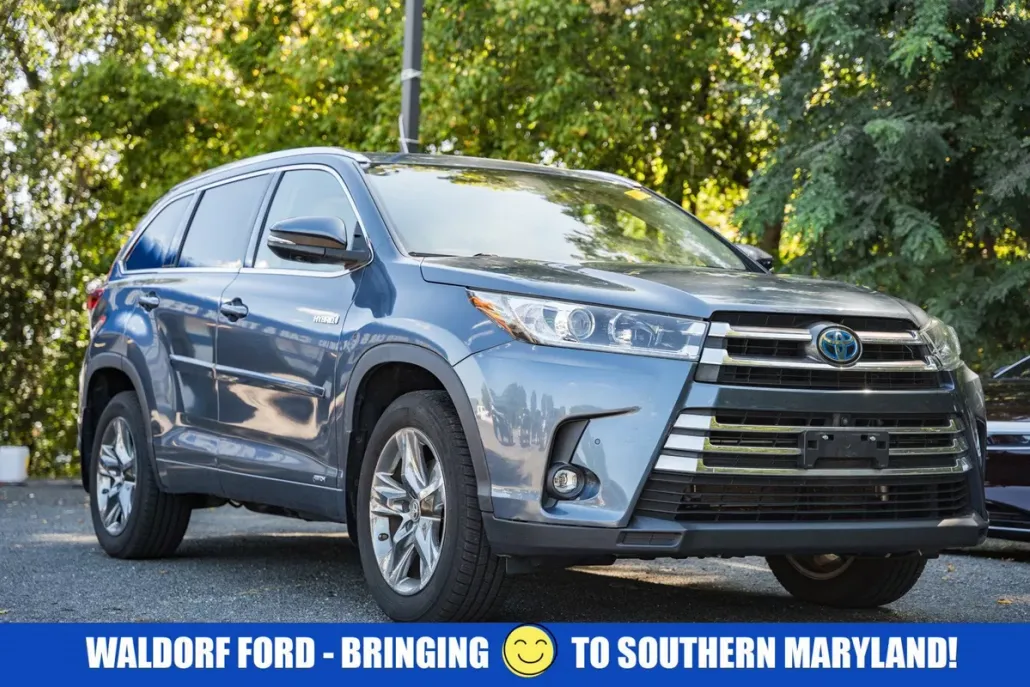 2019 Toyota Highlander Hybrid photo 1