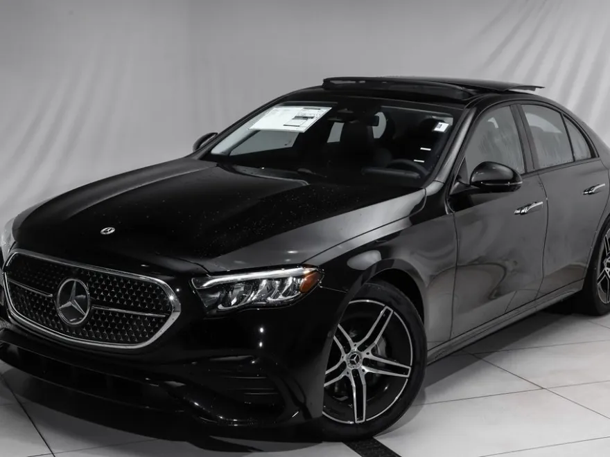2025 Mercedes Benz E 350 4MATIC Sedan photo 1