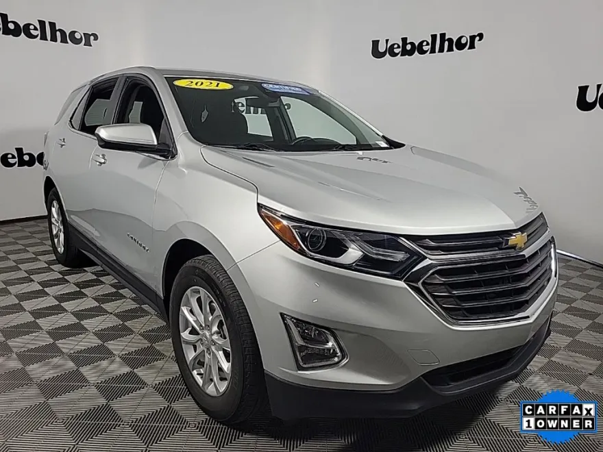 2021 Chevrolet Equinox LT photo 1