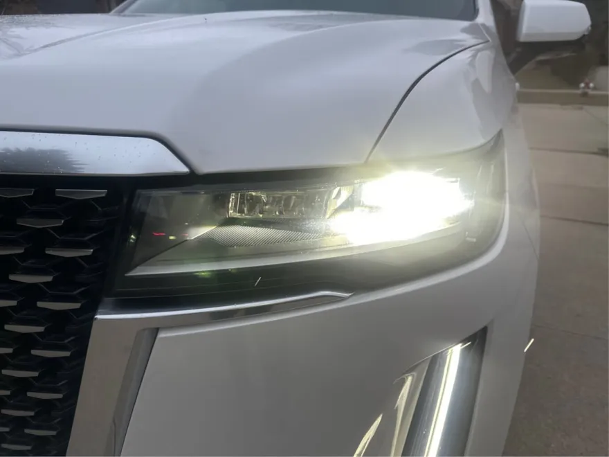 2021 Cadillac Escalade Premium Luxury photo 29