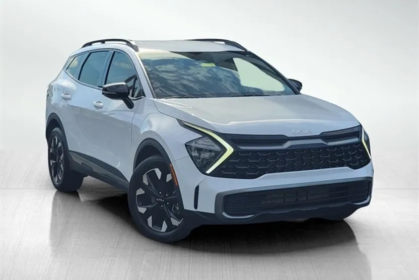 2023 Kia Sportage X-Line photo 1