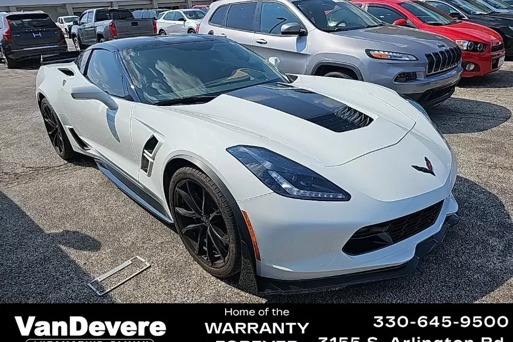 2019 Chevrolet Corvette Grand Sport 2LT photo 1